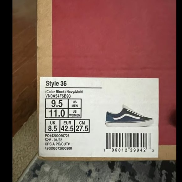 Vans Color Block Style 36 "Navy/Multi" sneakers - U.S. Men 9.5/U.S. Women 11 - Picture 5 of 6